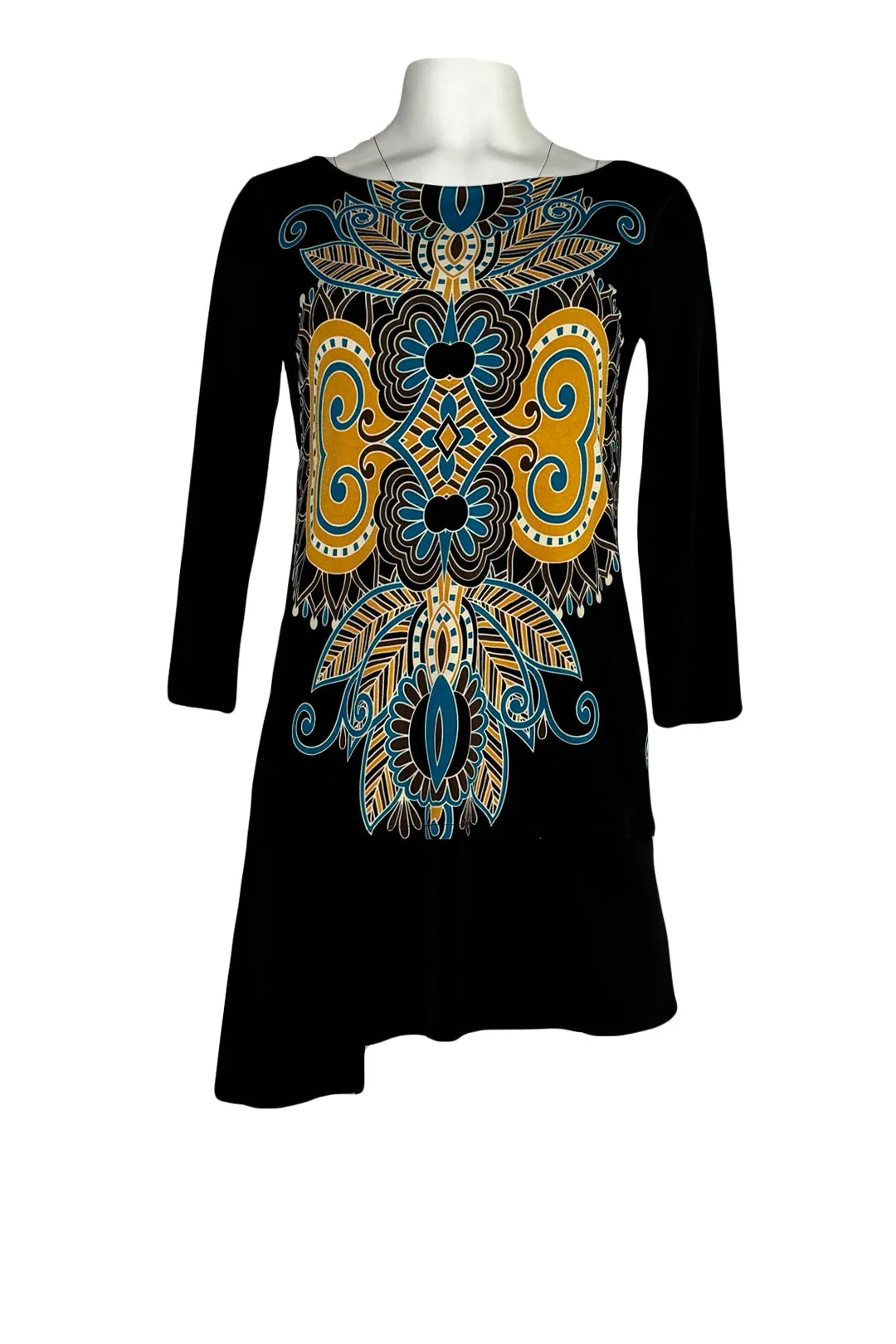 Asymmetric boat neck 3/4 sleeve layered tunic