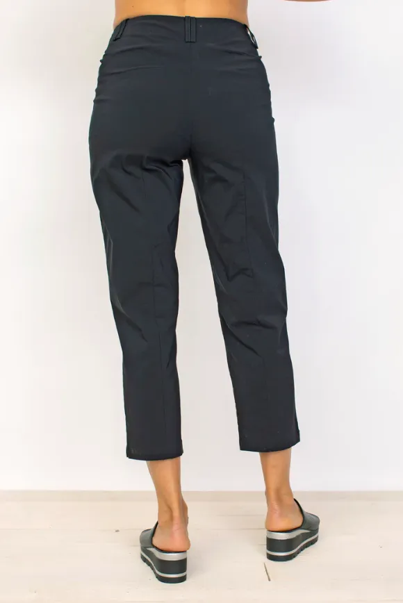 Power Stretch Slim Crop Pant