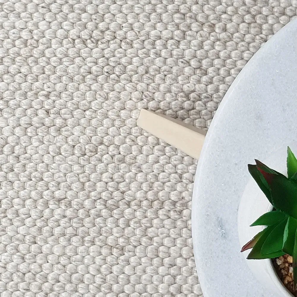 Traube Rug - Sand